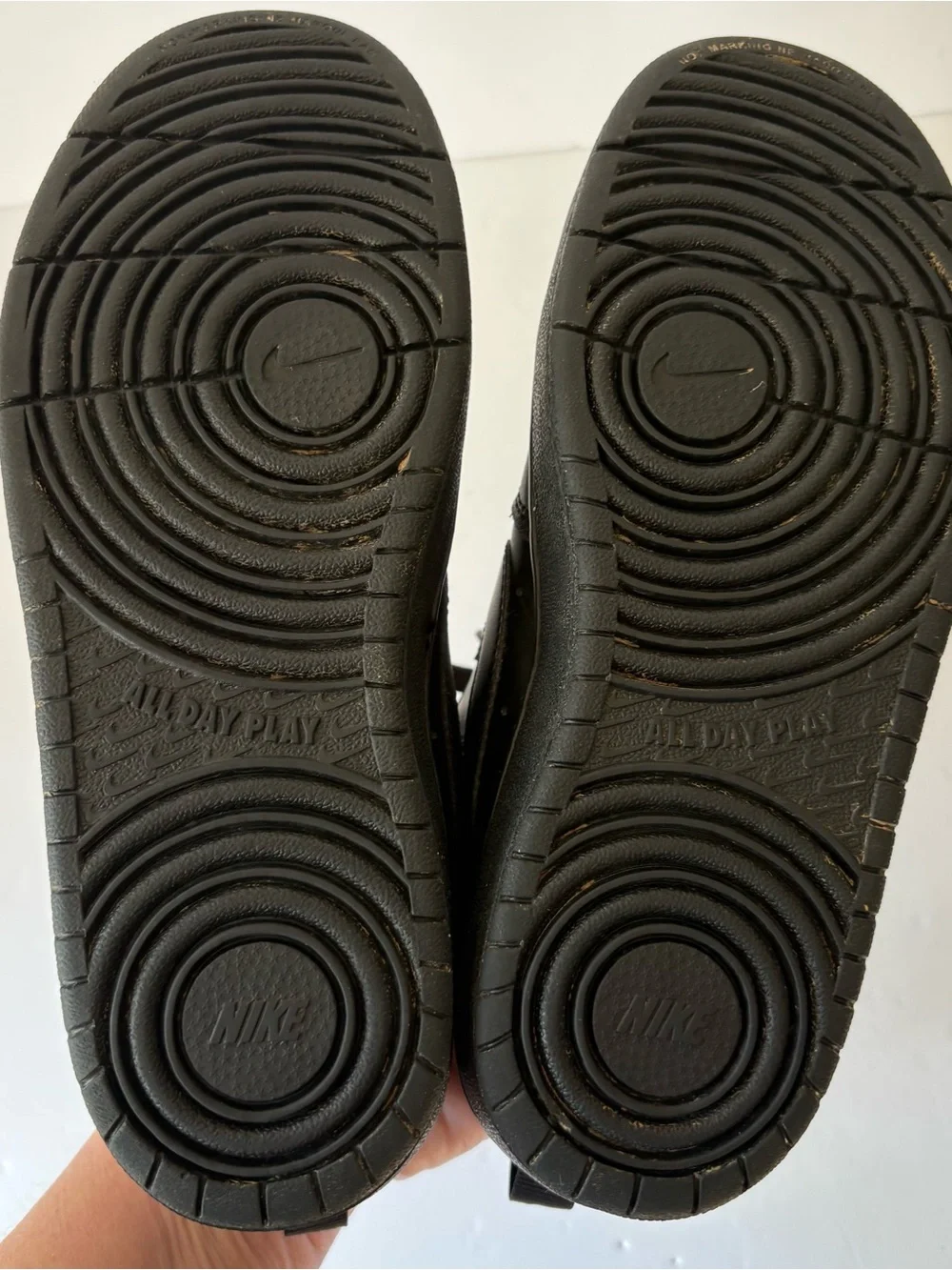 Nike Boys Black Court Borough Low 2 Athletic Sneakers